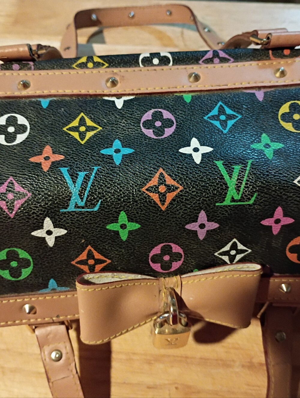 Louis Vuitton Speedy - Picture 9 of 16
